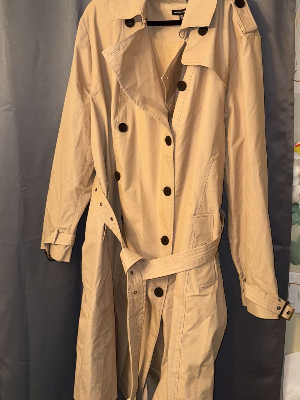 Universal Standard Beige Double-Breasted Trench Coat with Belt 3XL/34W